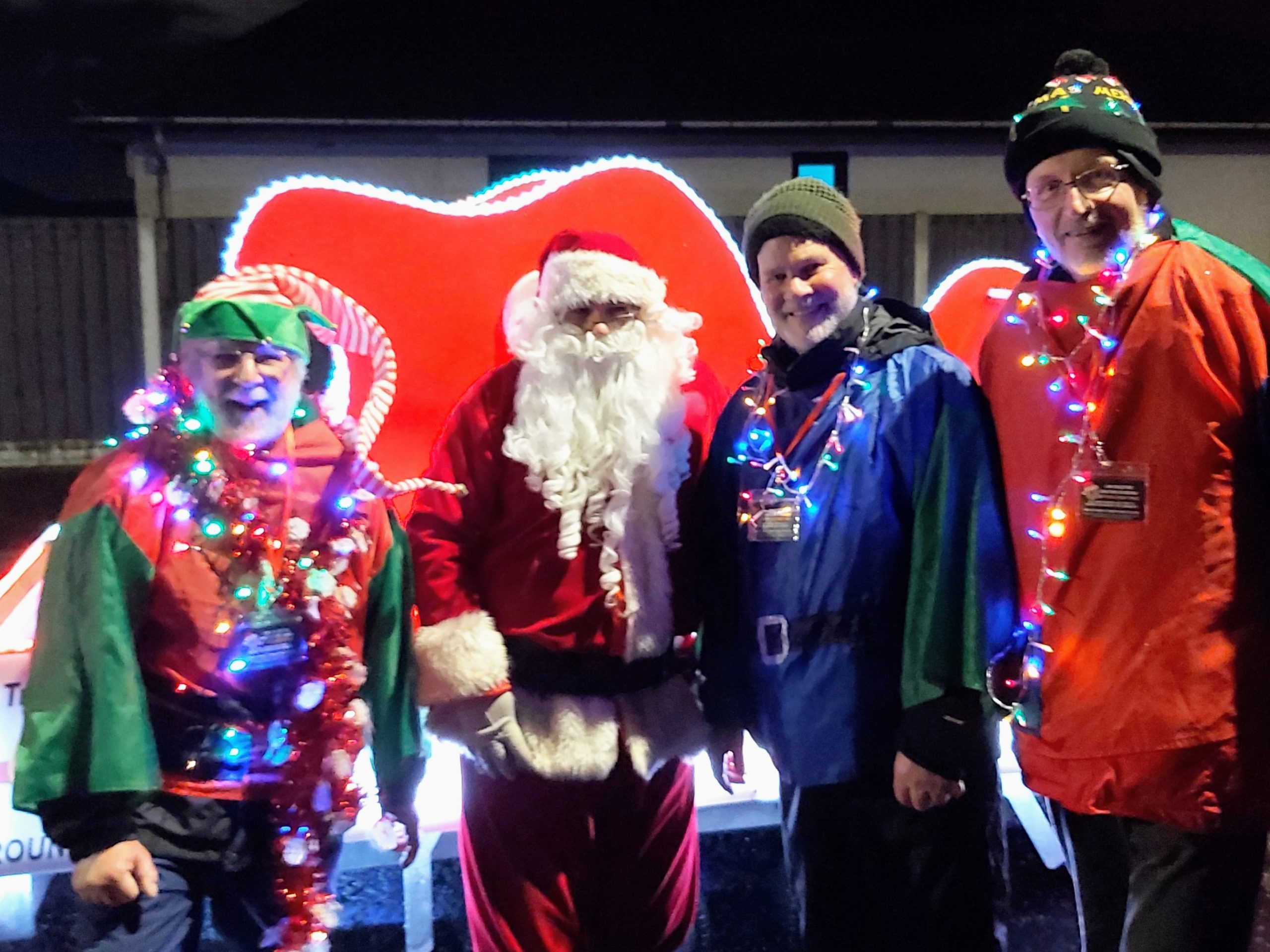 Troon Round Table Santa Float